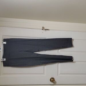 Cato shiny pants. Black and silver